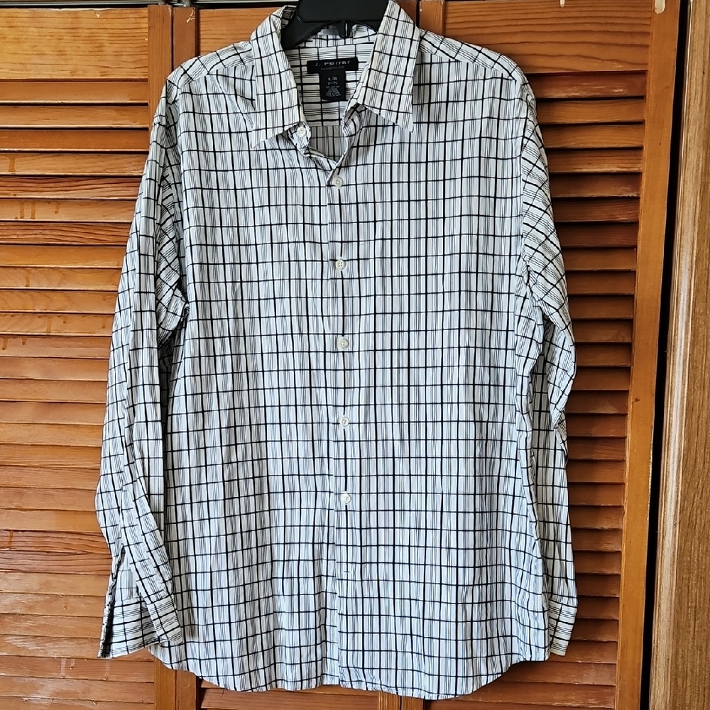 jf j.ferrar Men's Checkered Button-Down Shirt